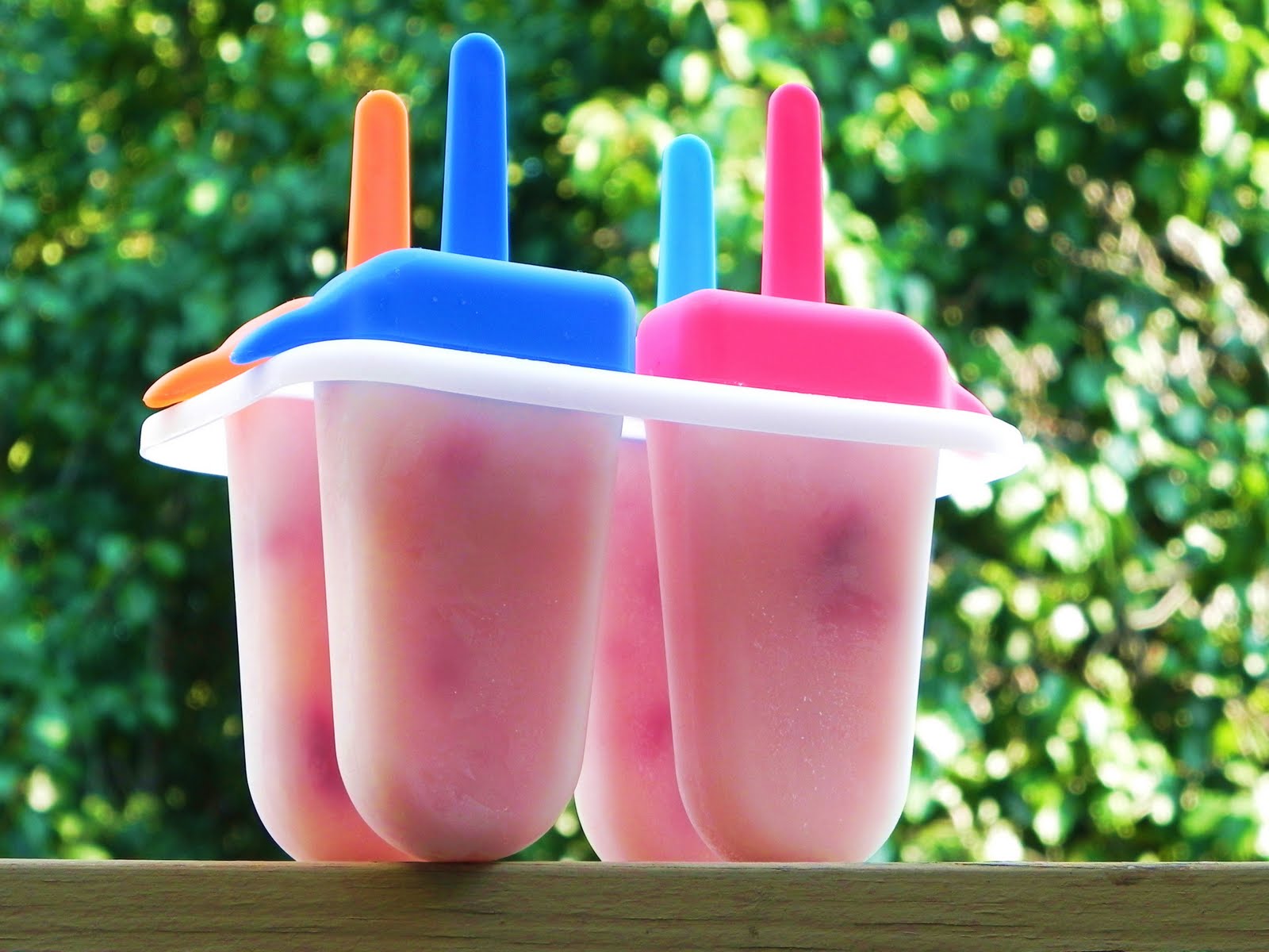 This is how popsicles are made Popsiclemasterrace