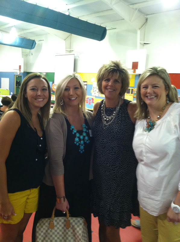 Life in First Grade New Literacy Centers