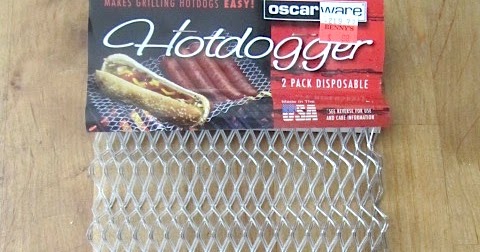 Sew Many Ways...: Tool Time Tuesday...Hot Dog Bobbin Rack