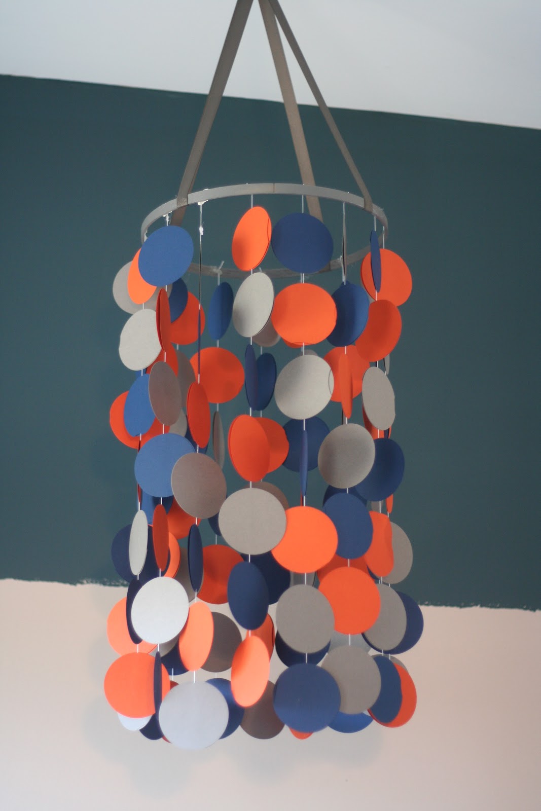 Boxy Colonial DIY Mobile a tutorial with many pictures