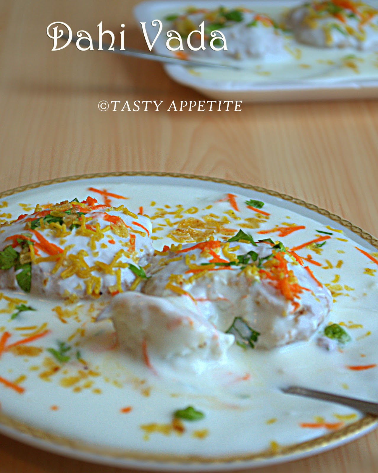 How to make Dahi Vada ? / Thayir Vadai Recipe / Curd Vadai / Indian