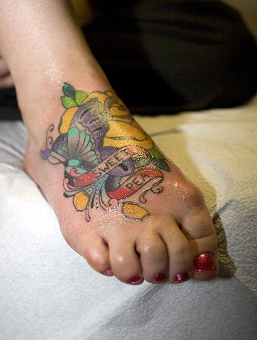 tatuagem no p�. Tatoo no pé: Charme, descrição e um pouco de cuidado!