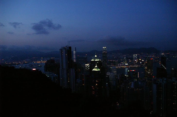 Senja di Hong Kong. 2011