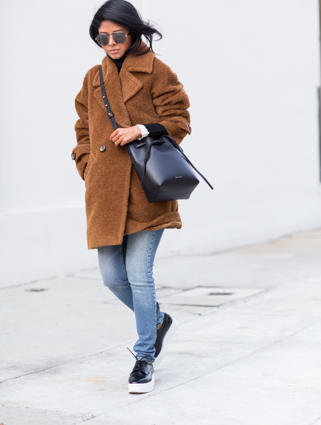 Mansur Gavriel, the Super-Classic Celeb-Loved Handbag Brand, Is Now  Available at Nordstrom