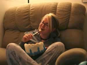 Исследования развенчивают миф – оказывается, сладкое не лечит депрессию, а только усугубляет ее