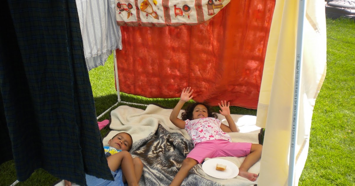 Just the 4 of us: How to: Make an Easy Backyard Fort on the cheap