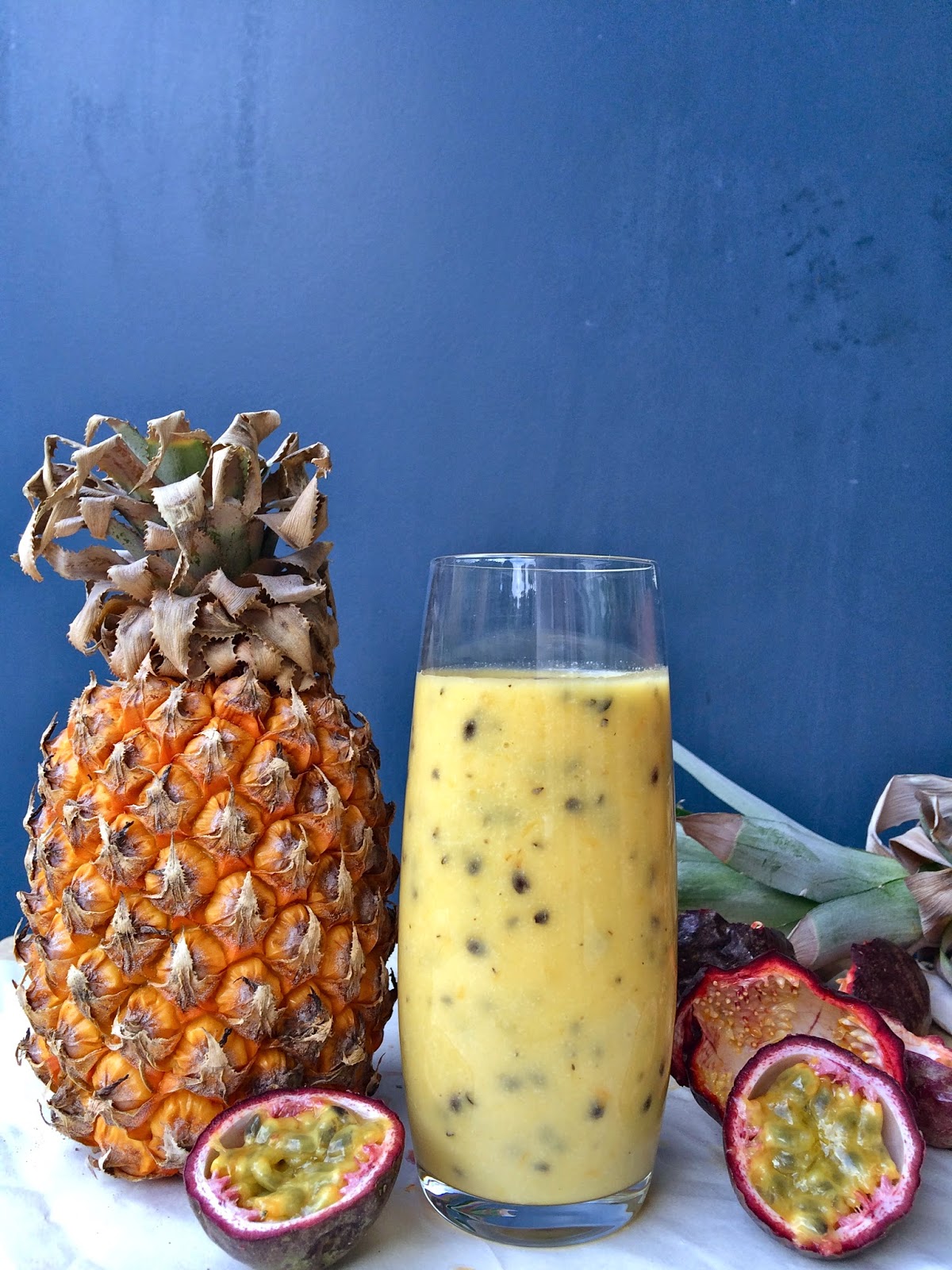 Passionately Raw! Pineapple Passion Fruit Juice And A Tropical Dream Smoothie Recipe