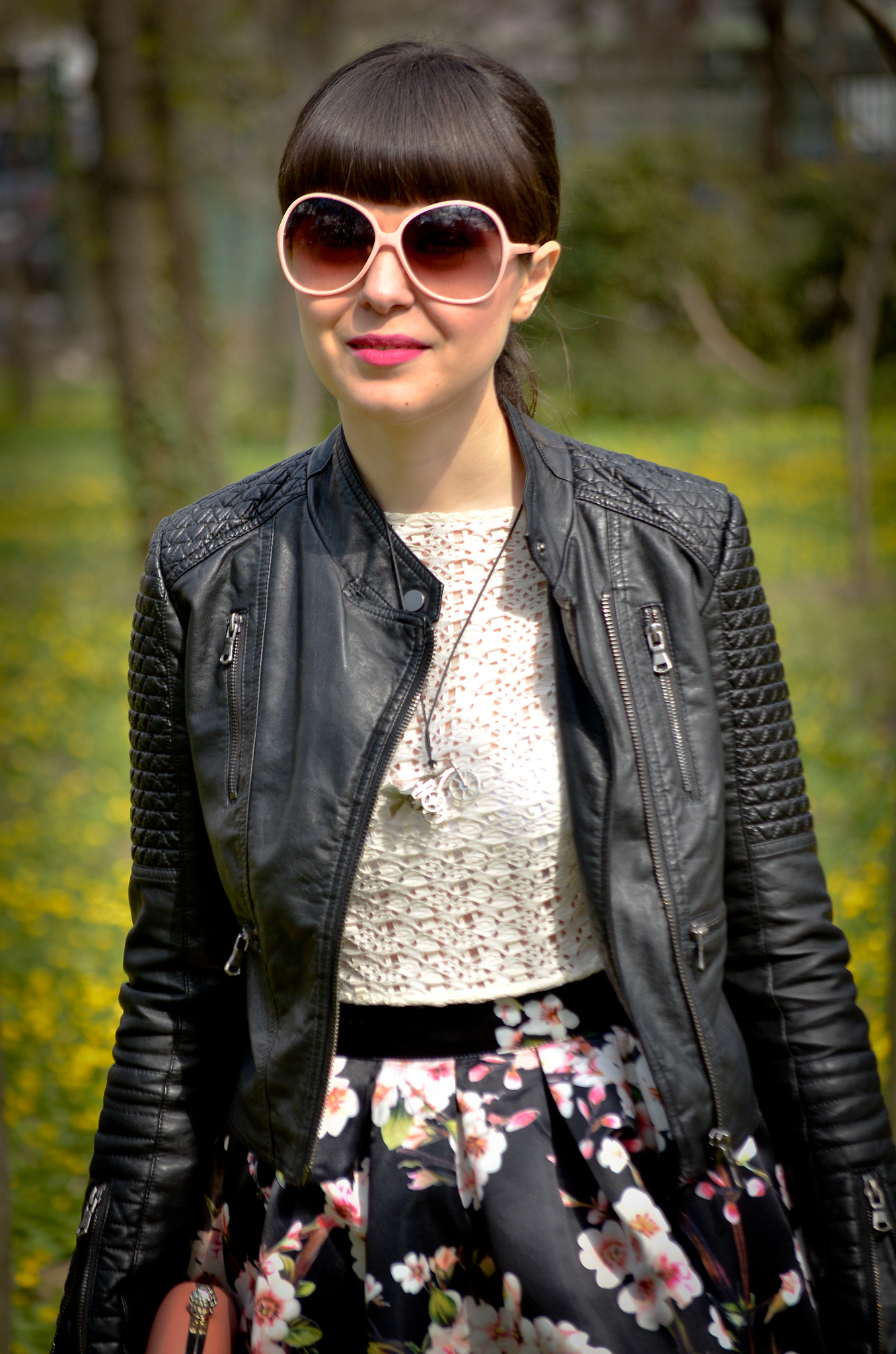 blooming skirt sheinside cherry flowers 50s style coral clutch heels leather jacket pink sunglasses spring lace crop top zara