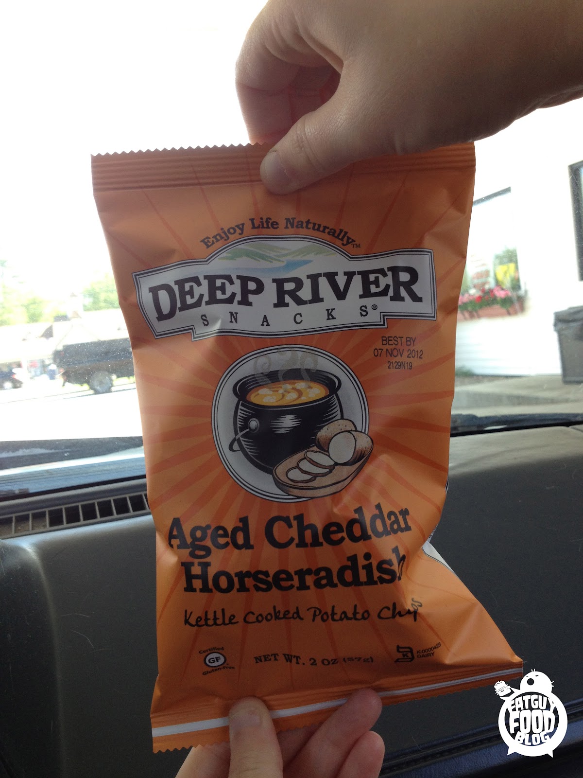 FATGUYFOODBLOG INTO THE DEEP Deep River Aged Cheddar & Horseradish Chips