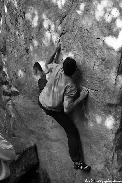 La croix du sud, n°3 rouge de la Ségognole, Trois Pignons, (C) 2015 Greg Clouzeau La croix du sud, n°3 rouge de la Ségognole, Trois Pignons, (C) 2015 Greg Clouzeau