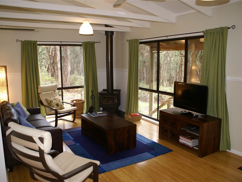 OzeHols Countrywide Cottages, Bambra holiday Victoria