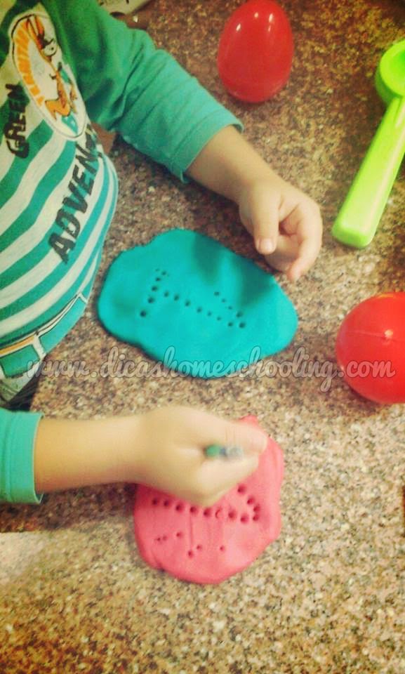 Como Ensinar A Crianca Pegar No Lapis DICAS Homeschooling: Educação Domiciliar: a pega do lápis com