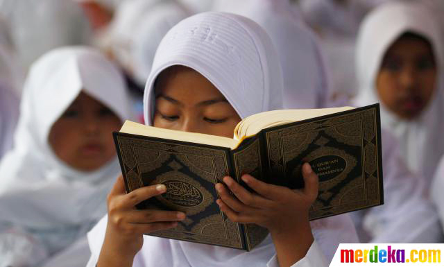 Mewarnai Gambar Anak - anak: Tadarus alias Ngaji Bareng