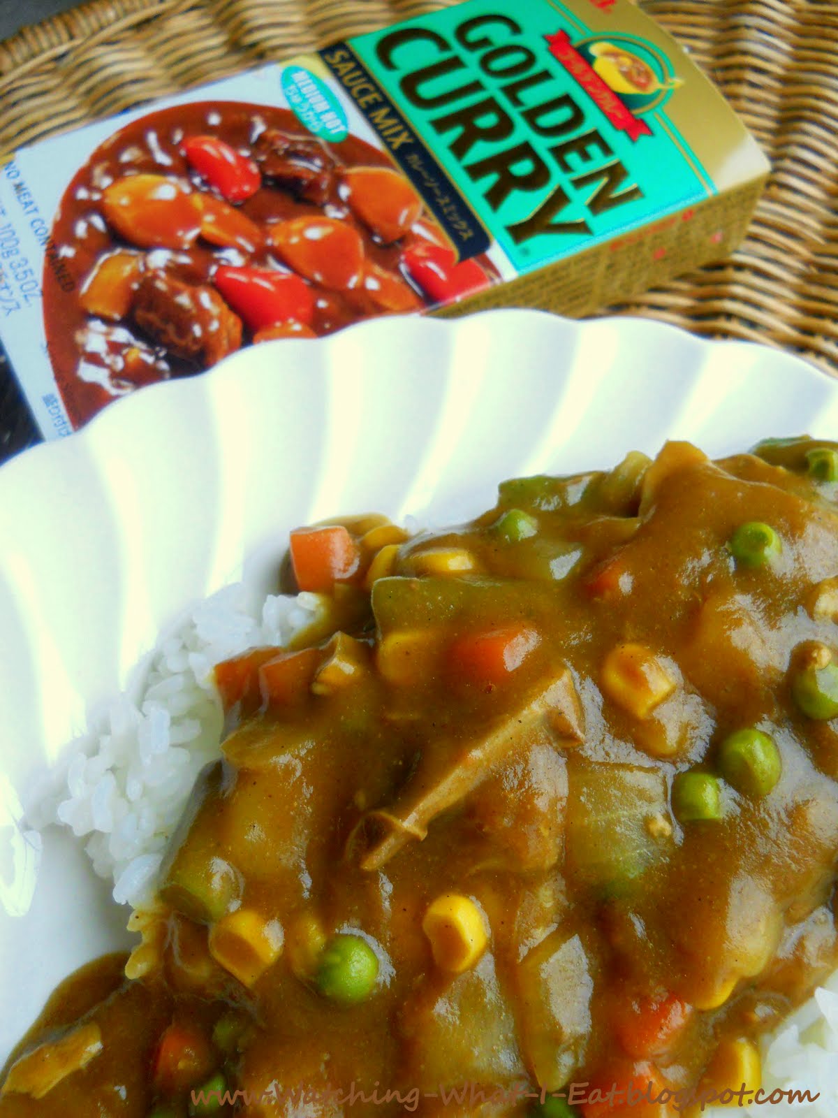 Watching What I Eat S & B Golden Curry Mix a quick & easy meal