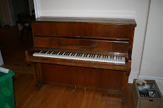 Piano til salgs!!