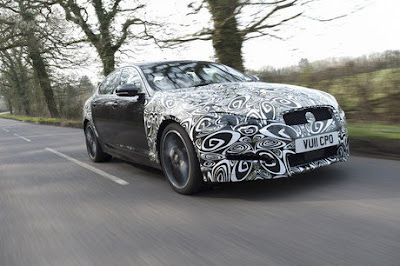2012 Jaguar XF 2.2 Diesel on road