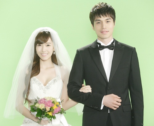 [pics] Snsd jessica and lee dong wook's wedding picture Snsd+jessica+lee+dong+wook++wedding+pictures+(2)