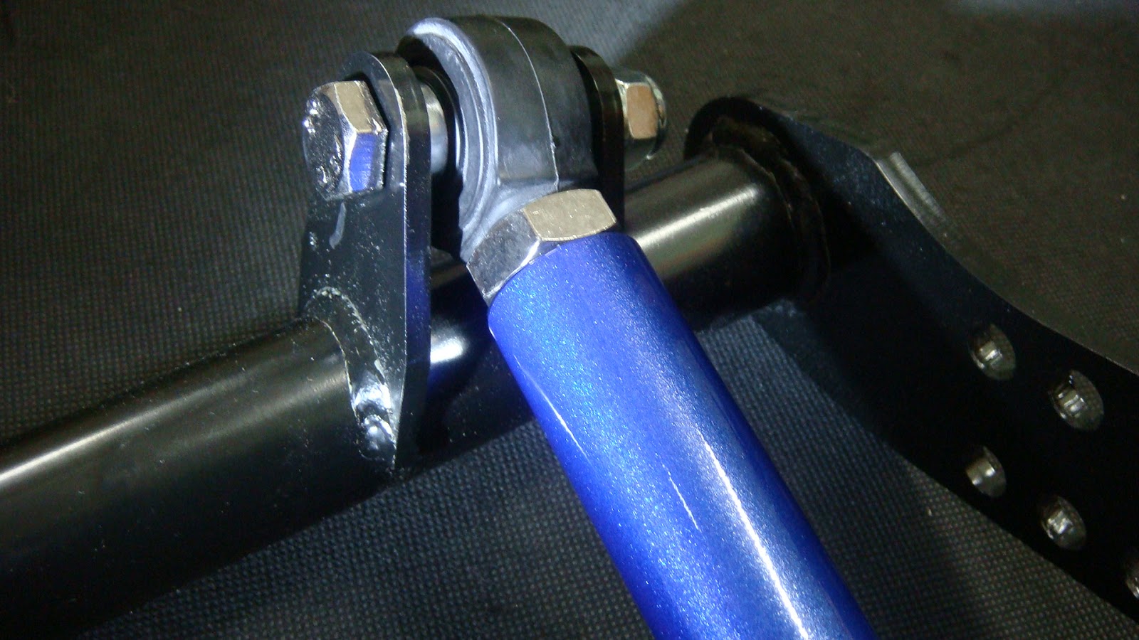 myitems Civic Competition Series Traction Bar