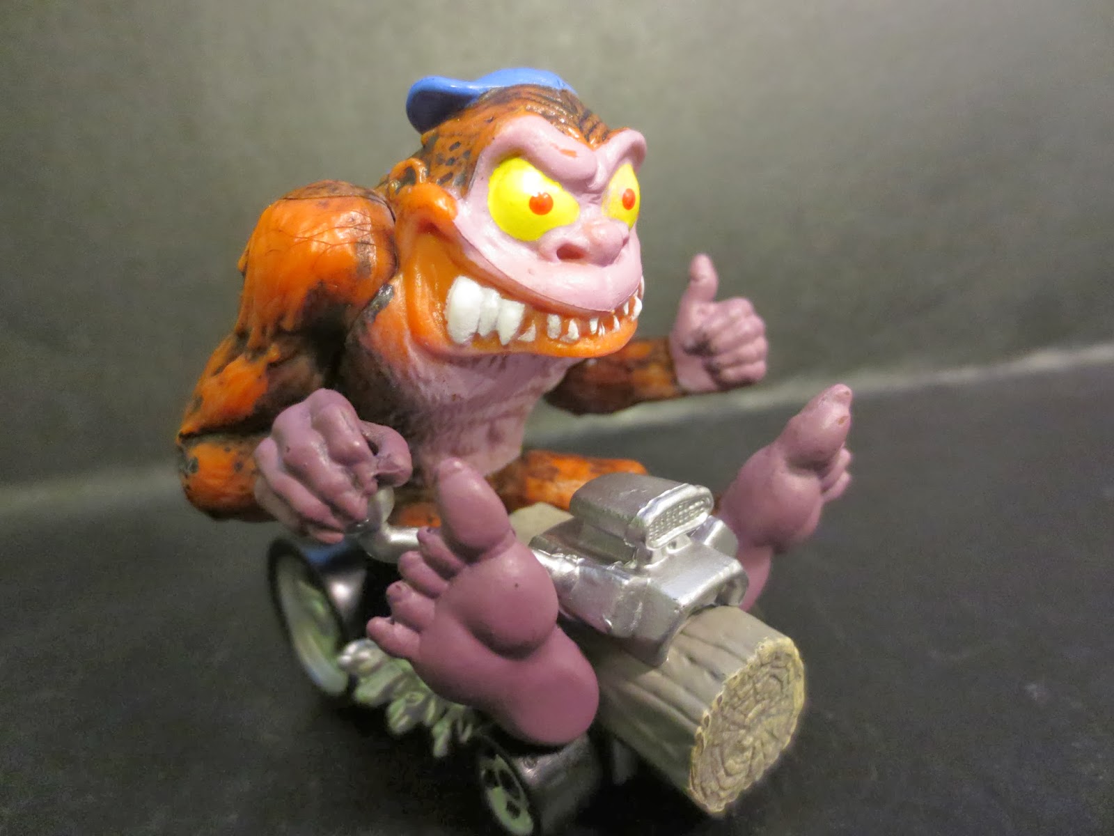 Action Figure Barbecue Toy Review Lead Foot from Monster 500 by Creata