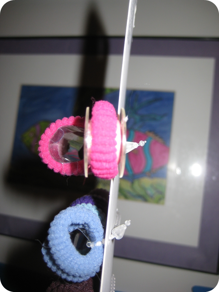 KoolBeenz Neat, Tidy & CLEAR Bobbin Storage (Tutorial)