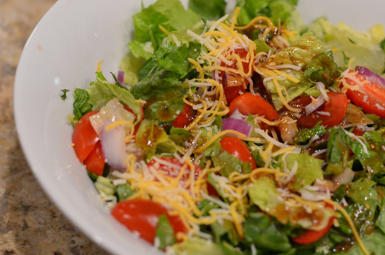 Easy Balsamic Vinaigrette Recipe (3ingredients!)