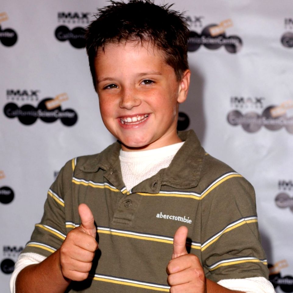 Josh Hutcherson Pictures Through the Years POPSUGAR Celebrity