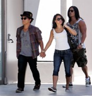 Watch The First 48 Season 12 Online AE