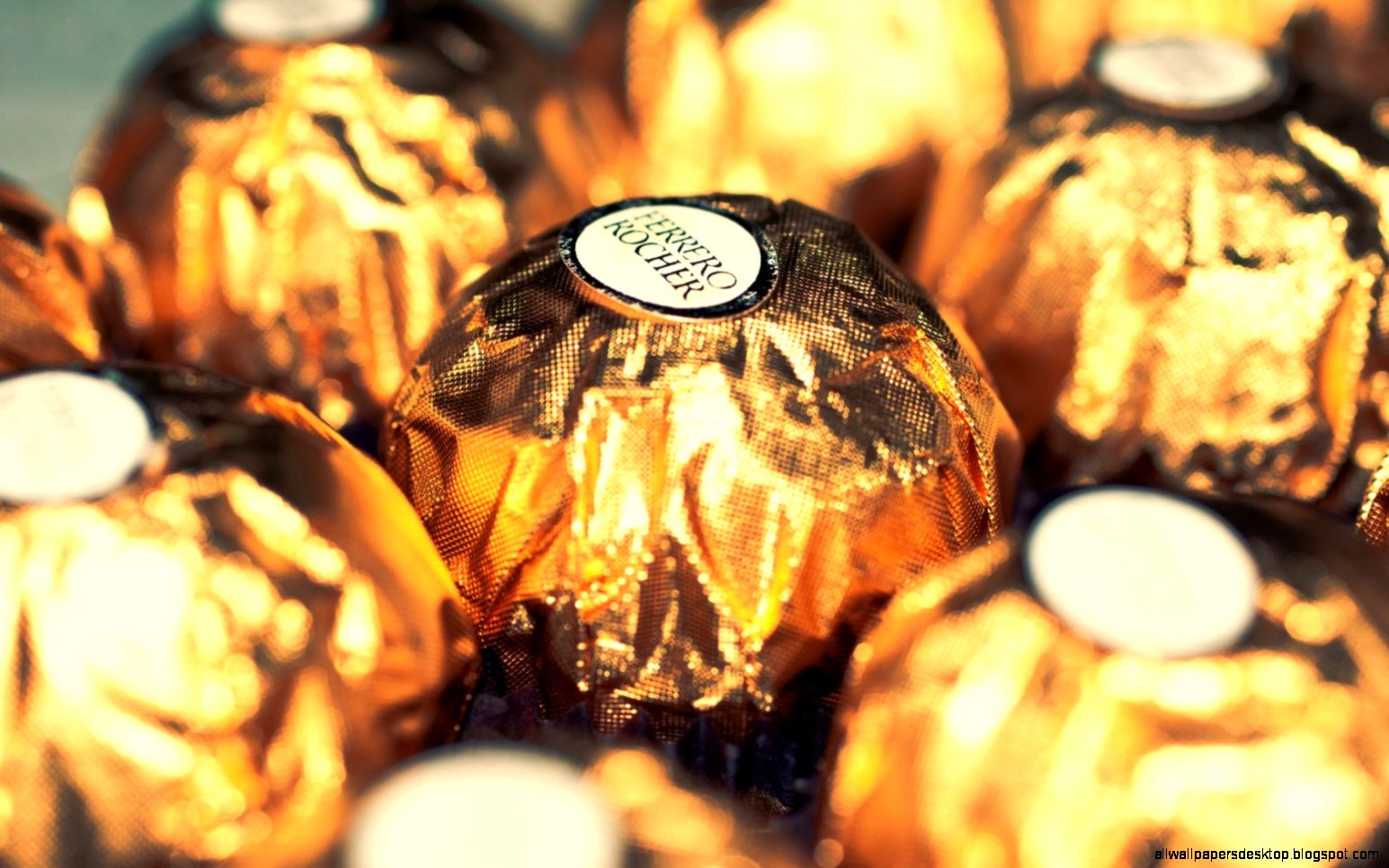 Candy Wrapper Gold Hd Wallpaper