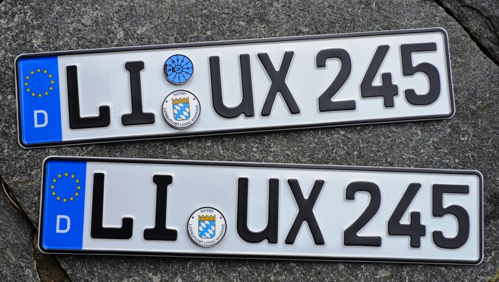 VinylSavor Vanity Plates