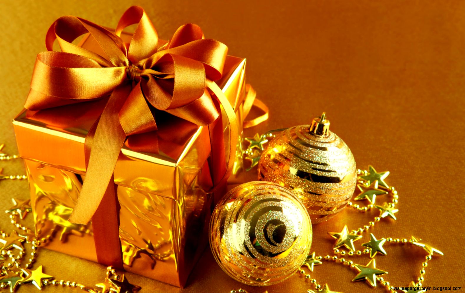 Gift wallpapers and images wallpapers pictures photos Gift wallpapers and images wallpapers pictures photos