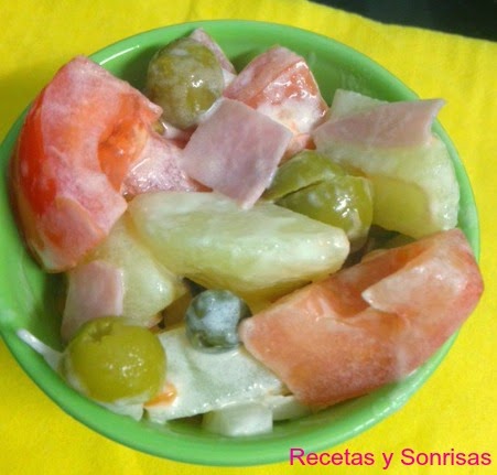 Ensalada De Patata, Jamon Dulce Y Tomate
