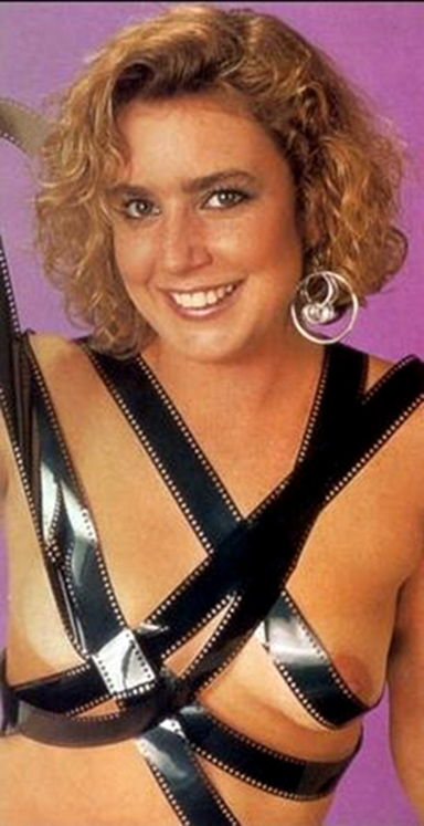 Dana Plato ("Diff’rent Strokes" / TV) .