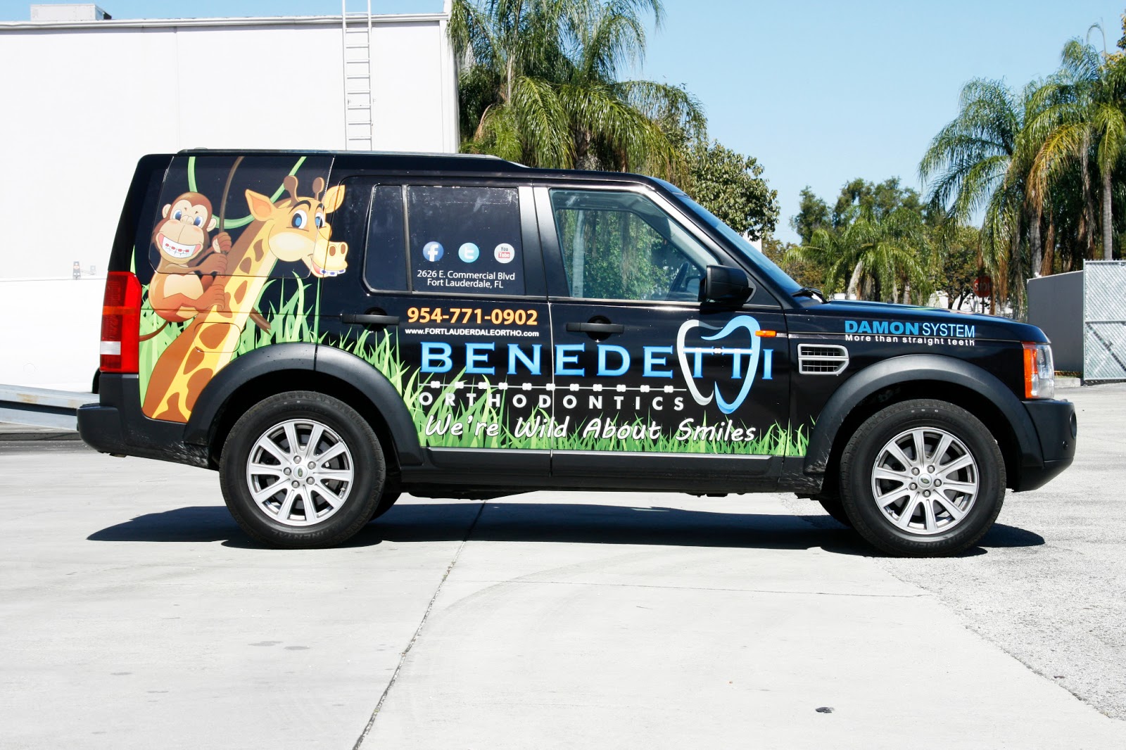 Car Wrap Fort Lauderdale Land Rover for Benedetti Orthodontics