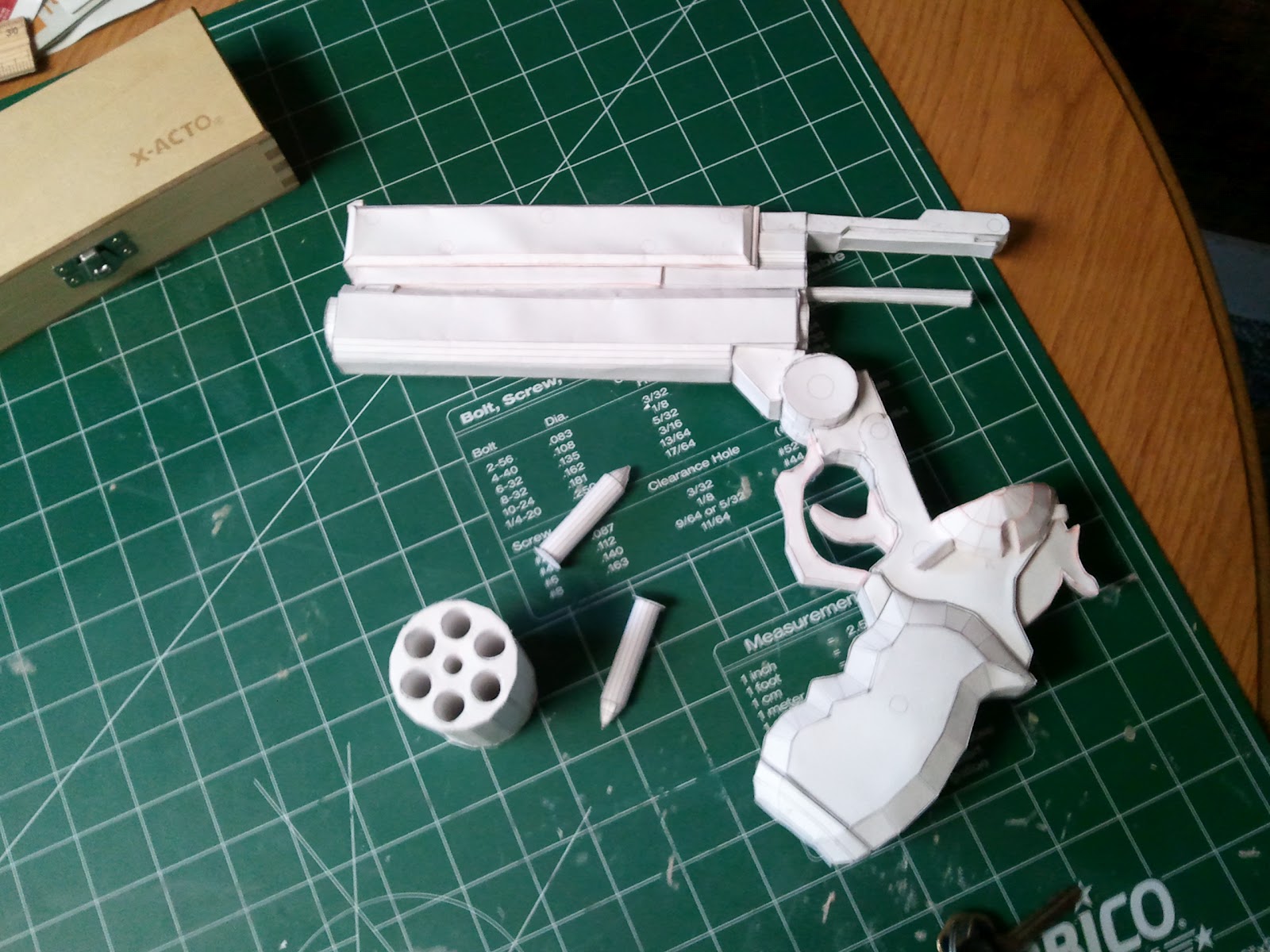 Superfreak1000 Props Trigun Long Colt .45