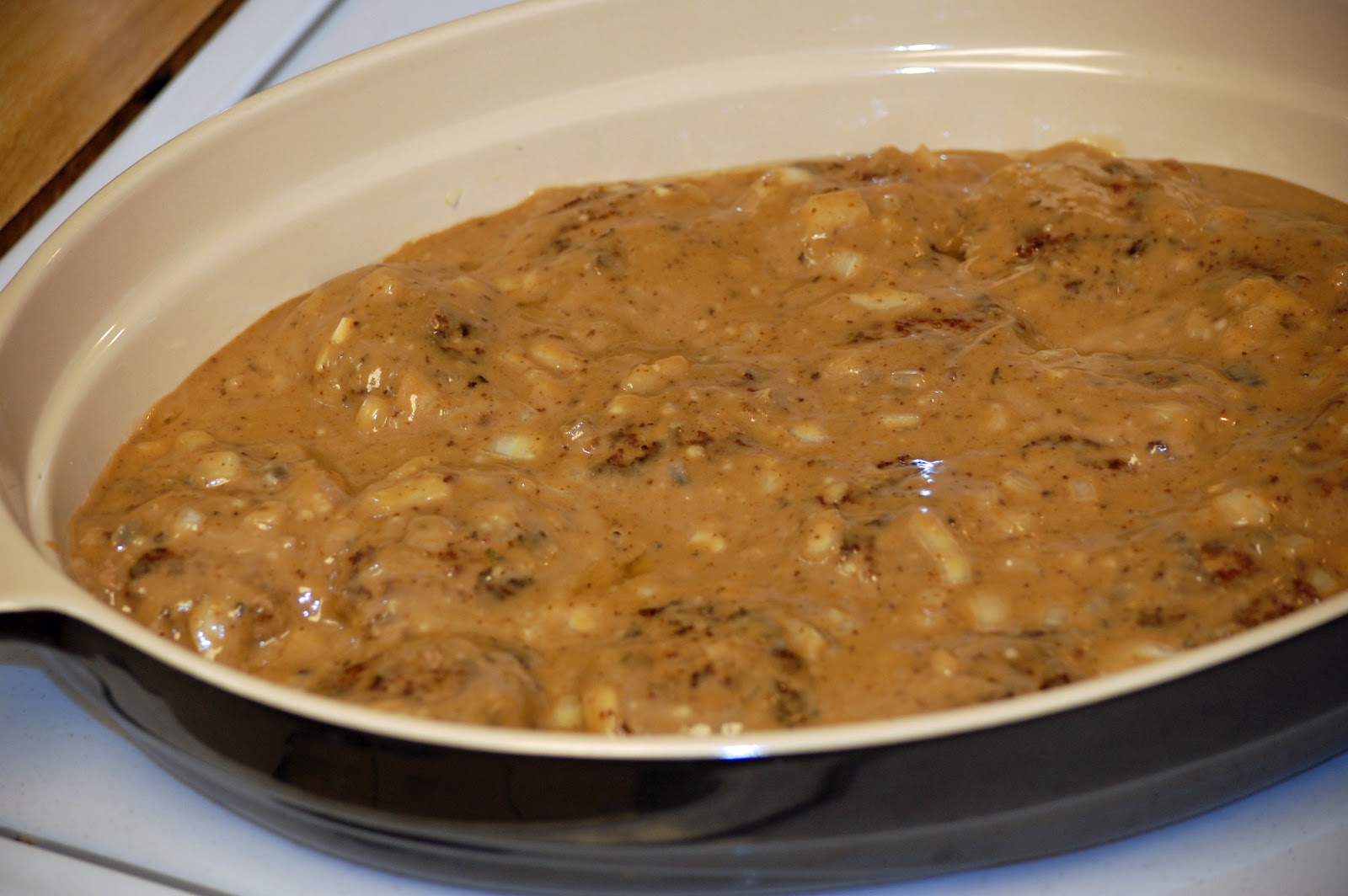 Meatballs And Gravy