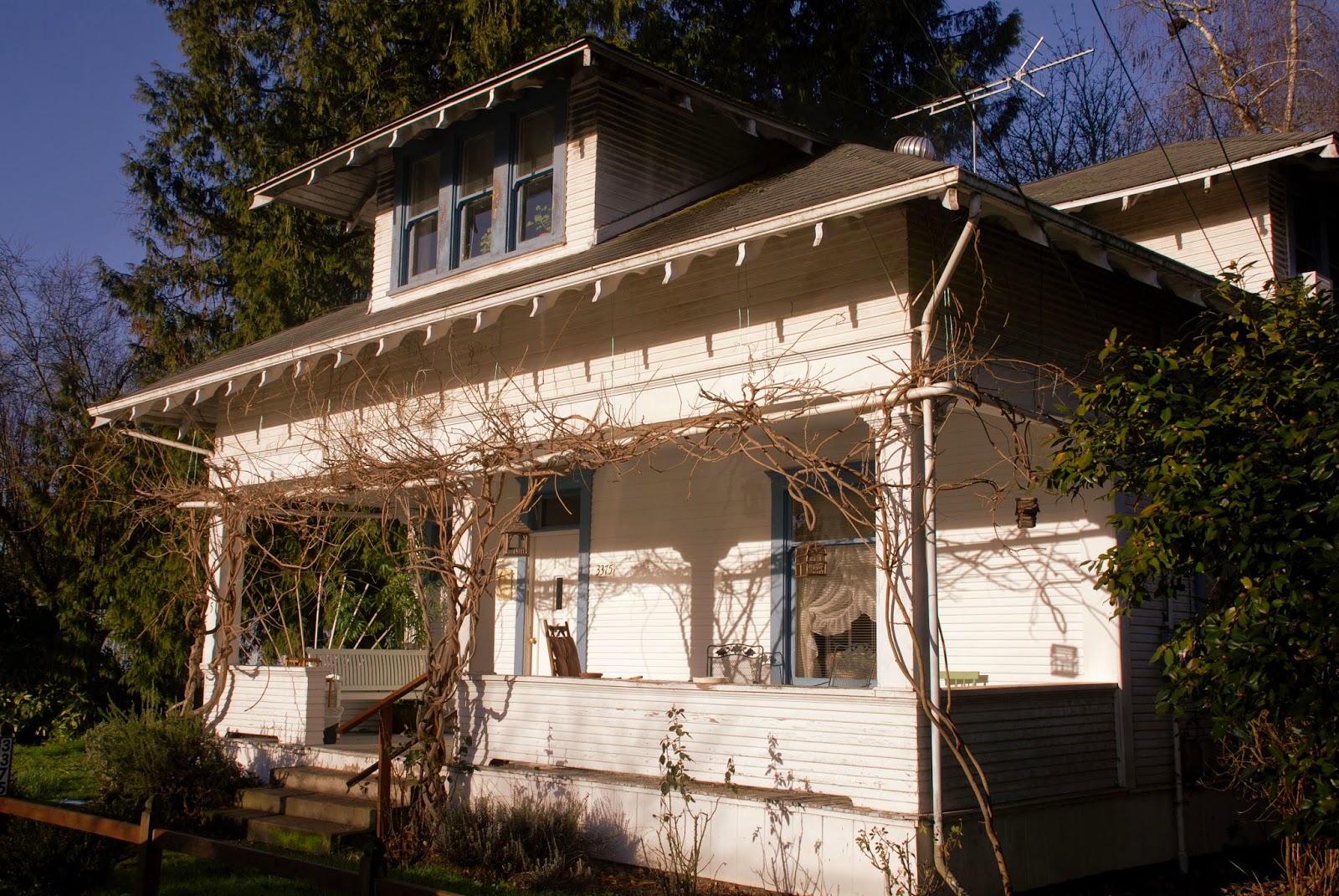 Everything Oregon (and Beyond) Hubbard, Oregon A Walking Tour