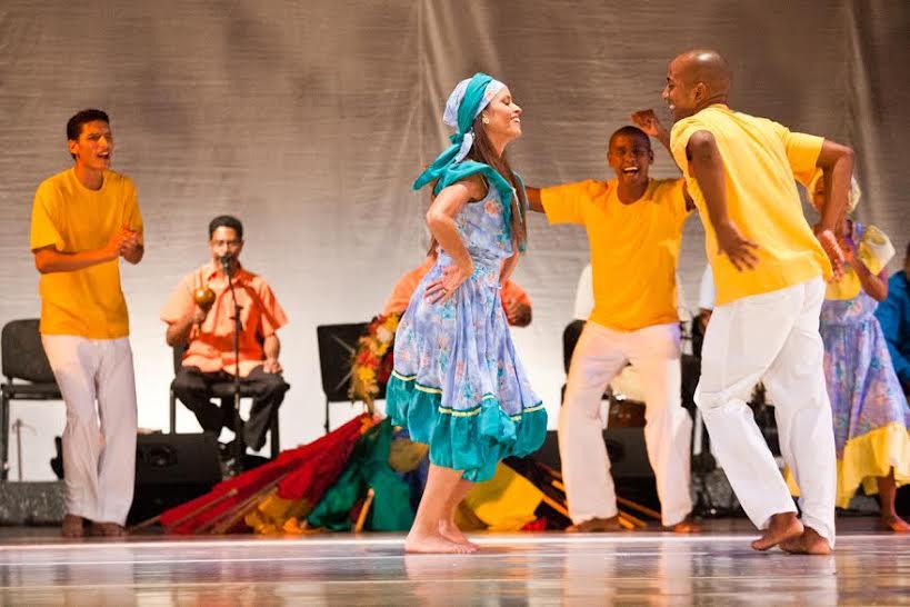 Fundación Compañía Nacional de Danza EN FOTOS Danza tradicional y