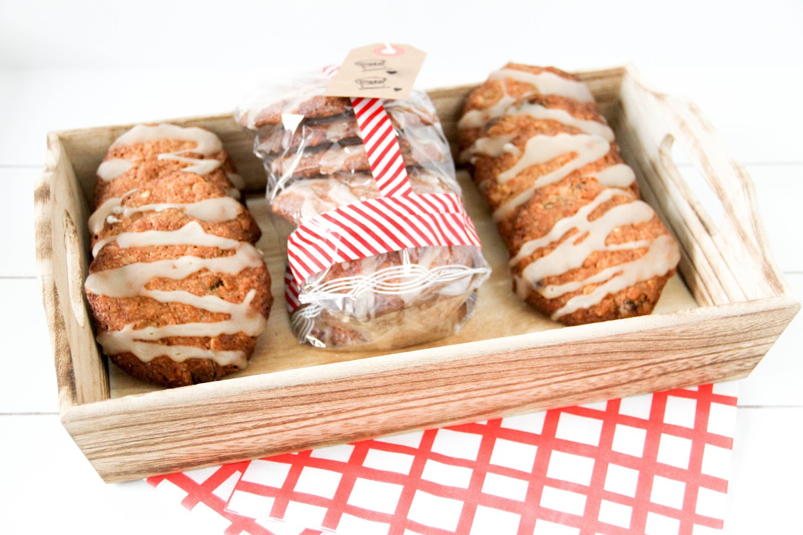 Passion Meets Creativity Mapleglazed Apple Oat Cookies