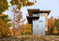 Michigan 4 Storey Towering House Design on a Lake of Lower Peninsula Michigan 4 Storey Towering House Design on a Lake of Lower Peninsula