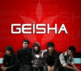 Geisha cinta dan benci lyrics