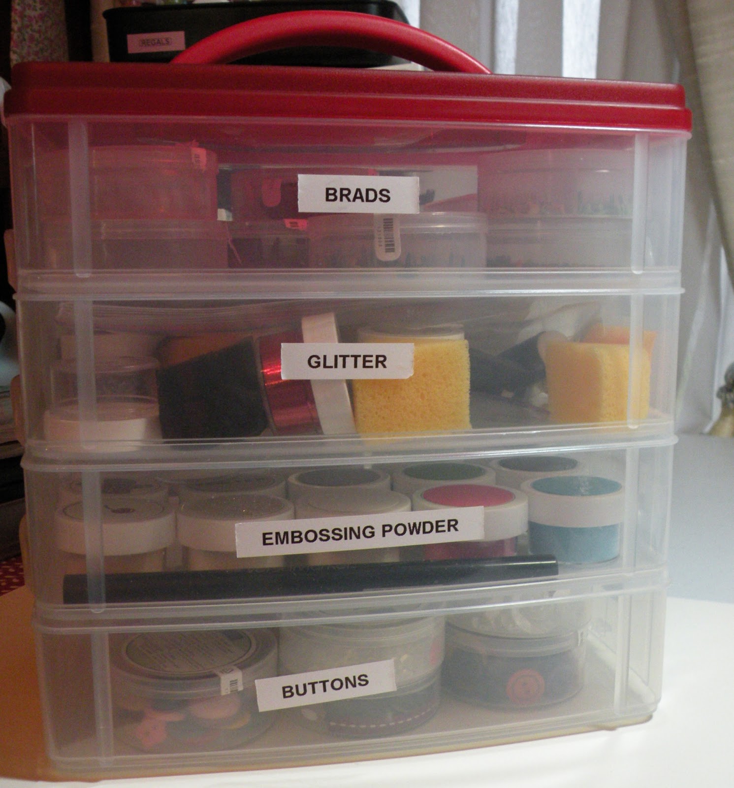 Carolyn's Paper Fantasies Tuesday's Tip Organizing Embossing Powder