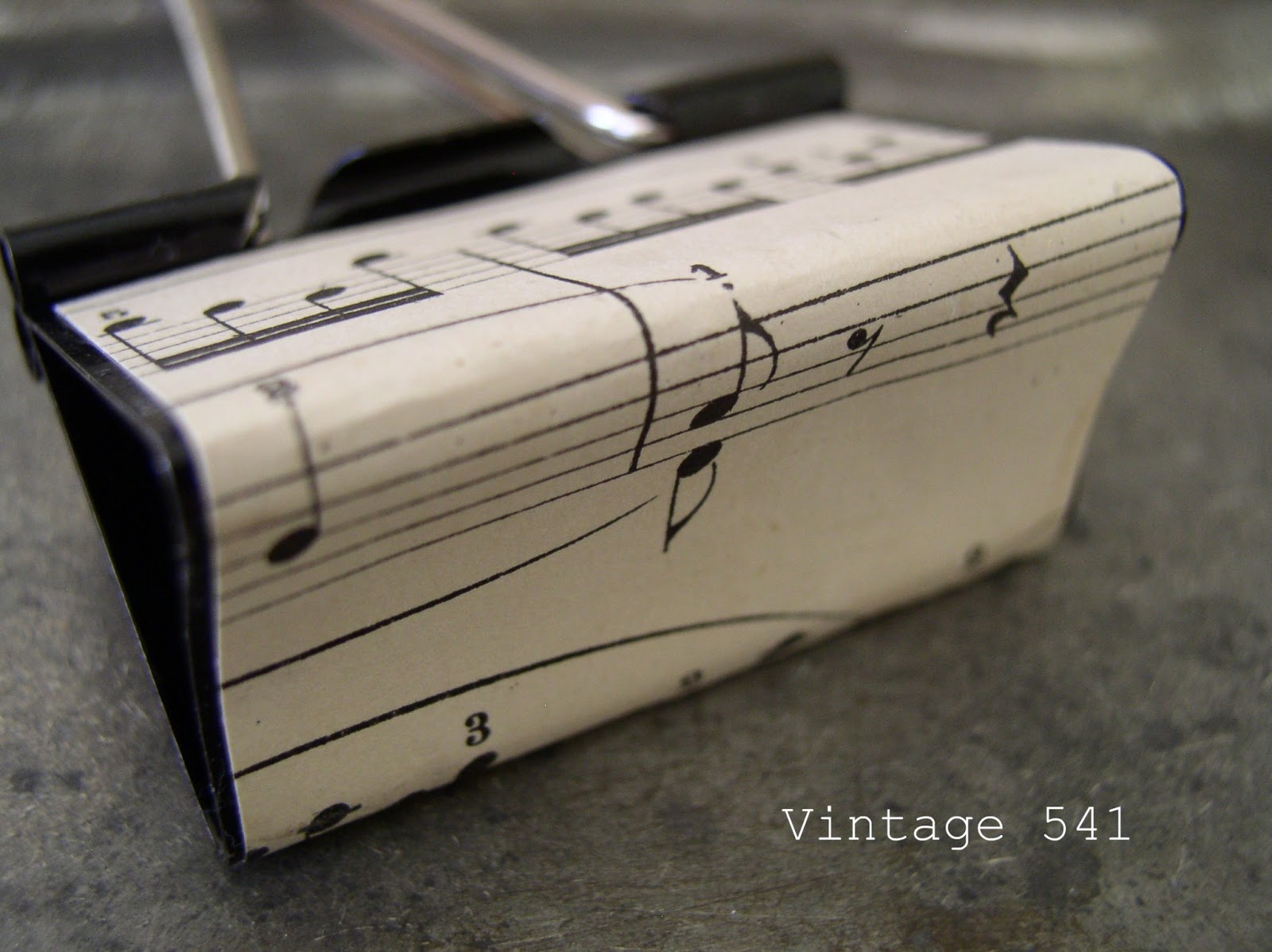 Vintage 541 Paper Clip Photo/Inspiration Holders