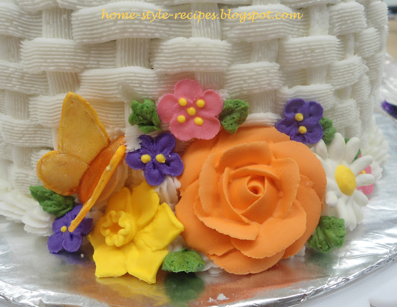 ShareARecipe Wilton Flowers and Cake design ( Course 2 ) Final cake