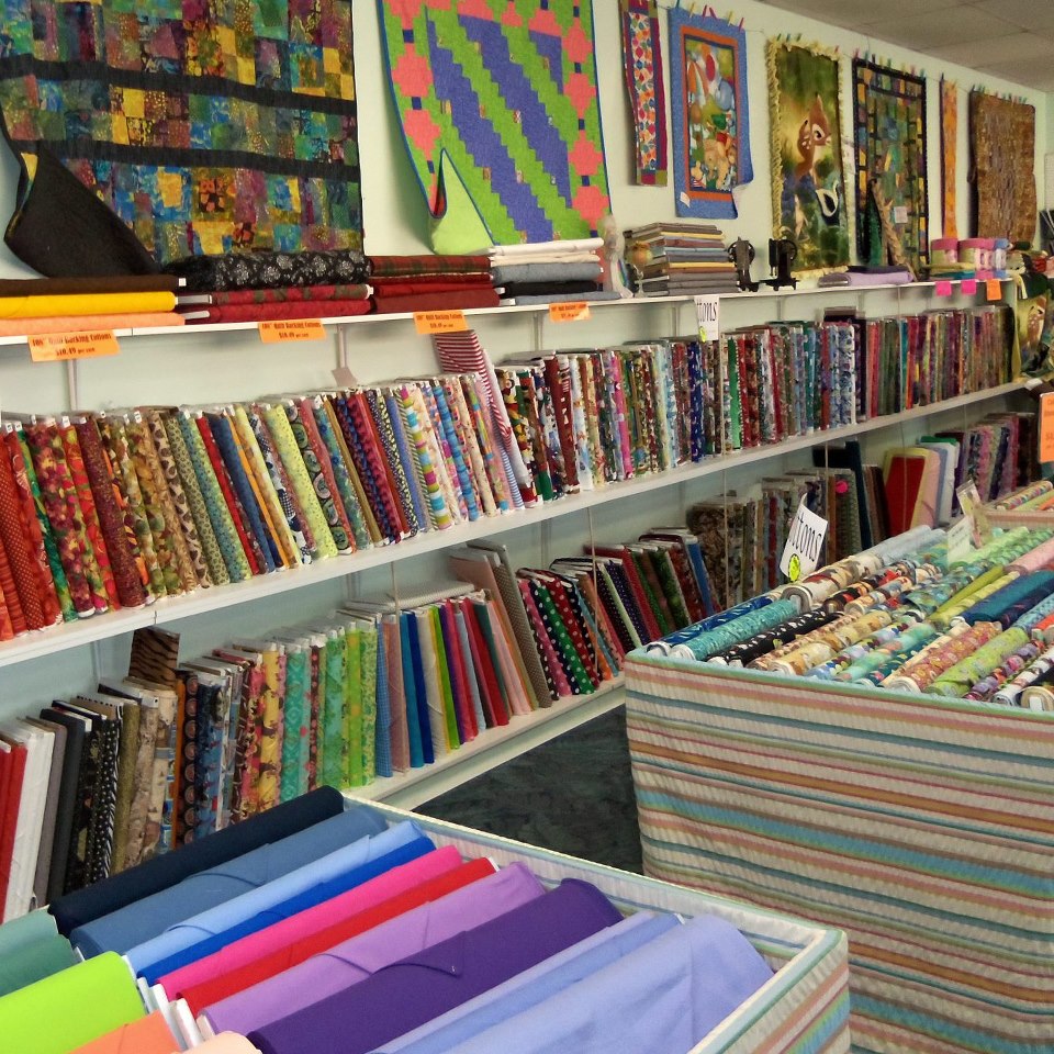 Hopeful Threads Fabric Outlet GIVEAWAY!!!