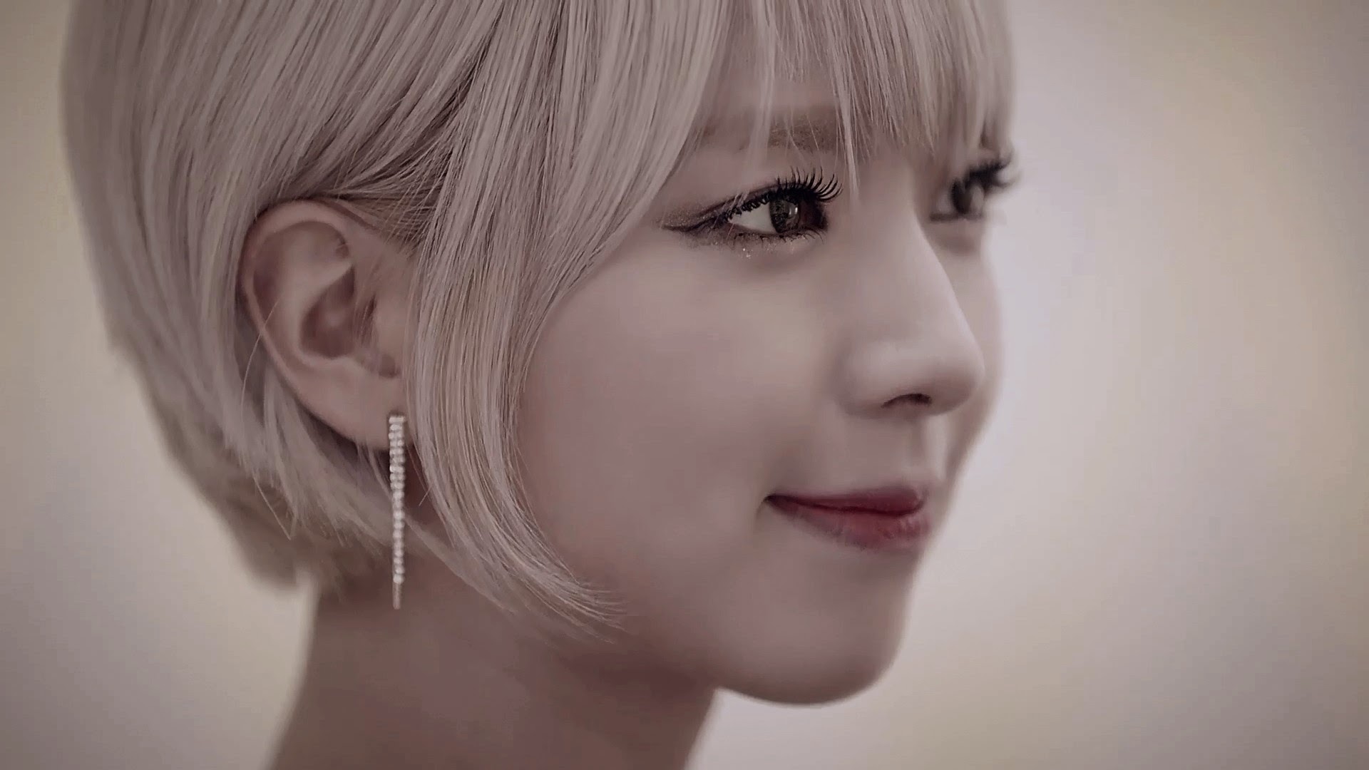 AoA: Like A Cat MV από το 2ο mini album (+who-is-who) | I say myeolchi