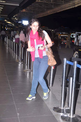 Kareena Kapoor snapped at Airport