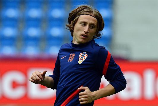 El Real Madrid cerraría por 45M€ el fichaje de Modric El Real Madrid cerraría por 45M€ el fichaje de Modric