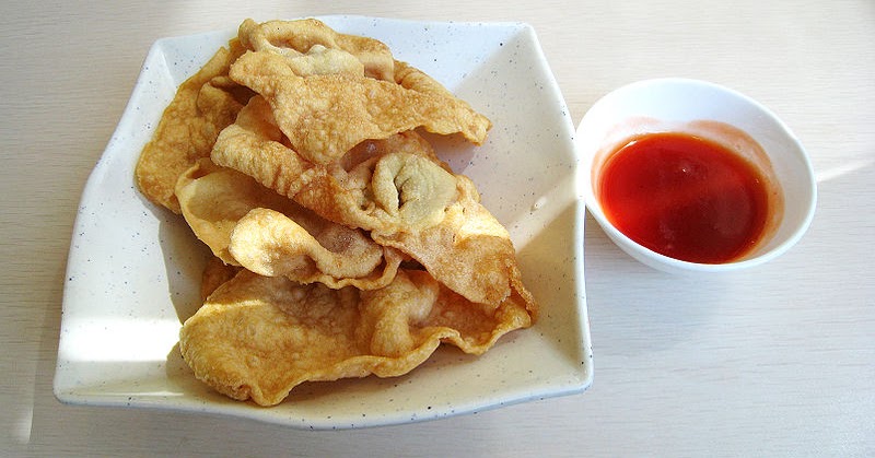Fried And Crunchy Resep Pangsit Goreng ala Bakmi GM Fried And Crunchy Resep Pangsit Goreng ala Bakmi GM