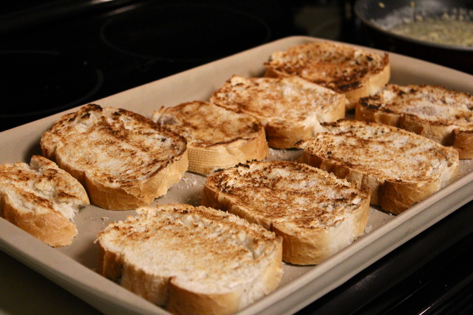 The BEST homemade garlic bread!