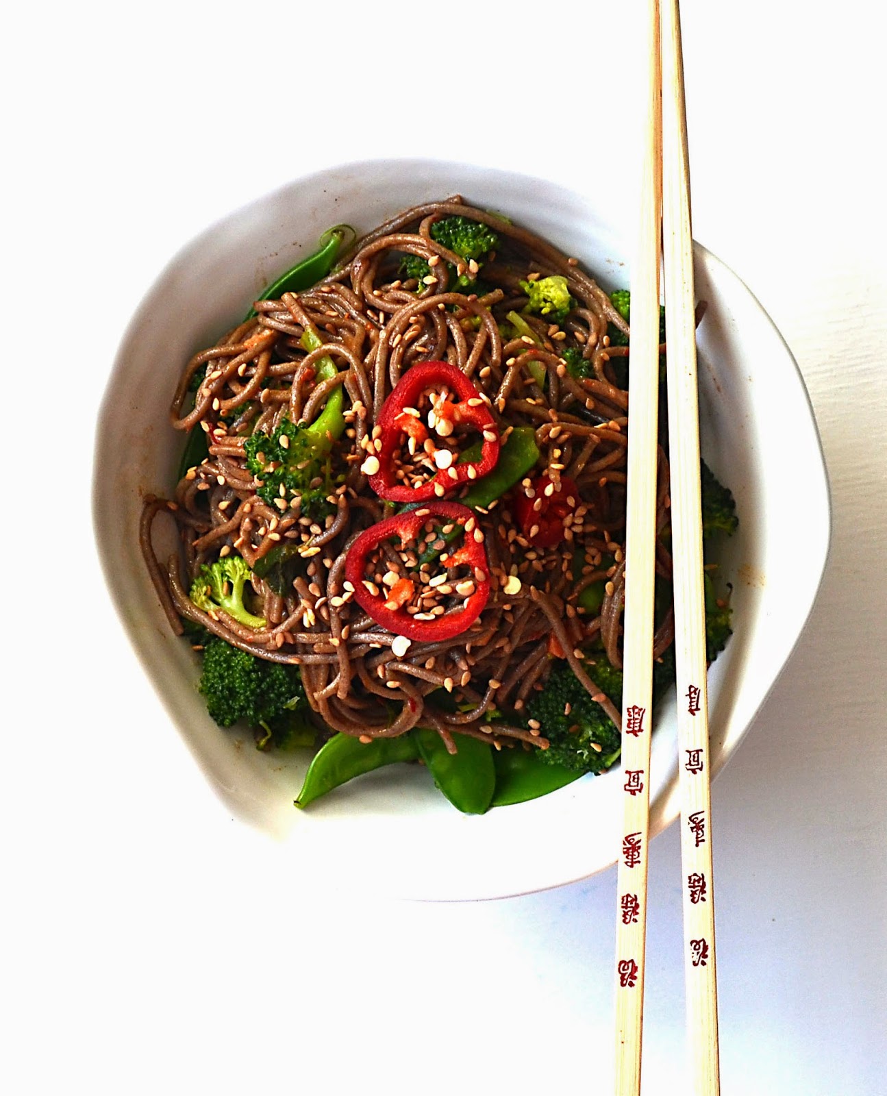 Sew French Spicy SesameBroccoli Soba Bowl
